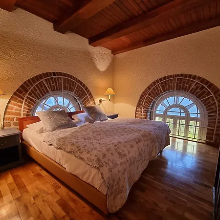 Schloss 4*