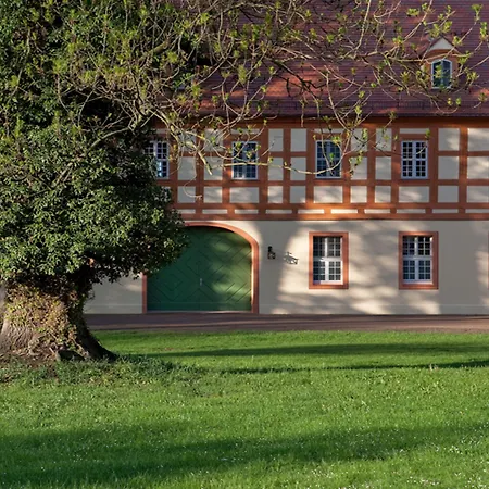 Schloss 4*