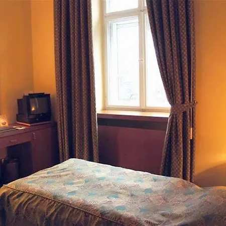 Schloss Hotel 4*